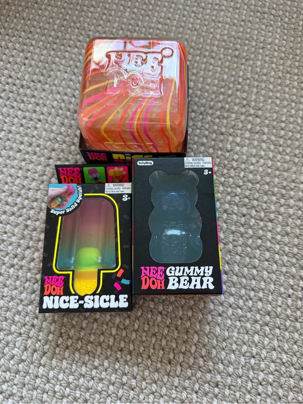 NeeDoh Gummy Bear & Nice-Sicle & berg - new and authentic!